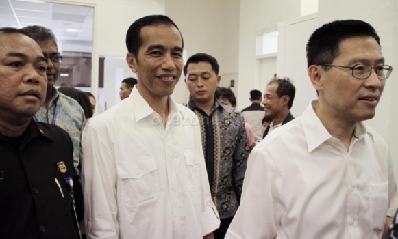 Jokowi Jongos James Riadi
